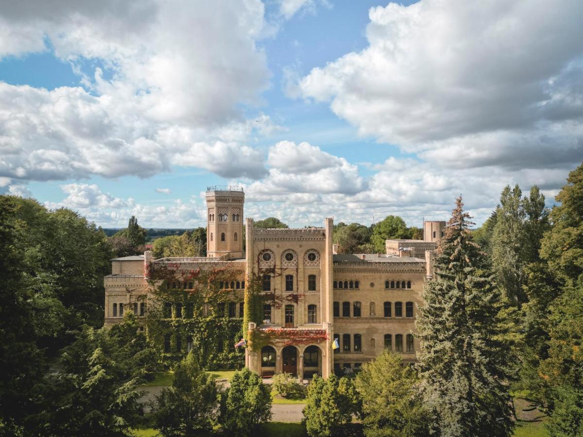 Hotel Schloss Neetzow Zewnętrze zdjęcie